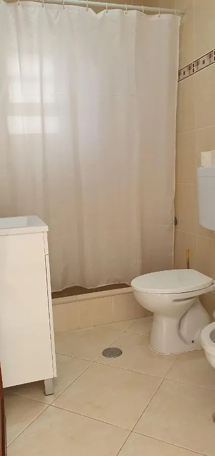 Villa Belinha - Guest House Quarteira