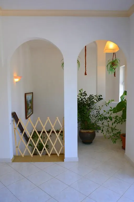 Villa Belinha - Guest House Quarteira