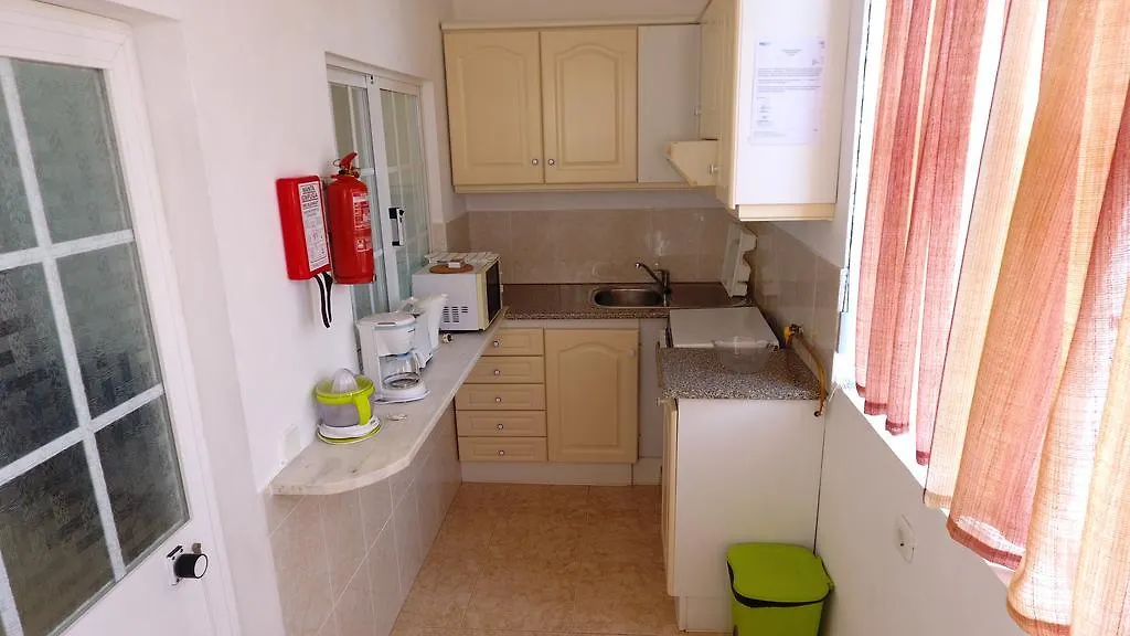 **  Villa Belinha - Guest House Quarteira Portugal
