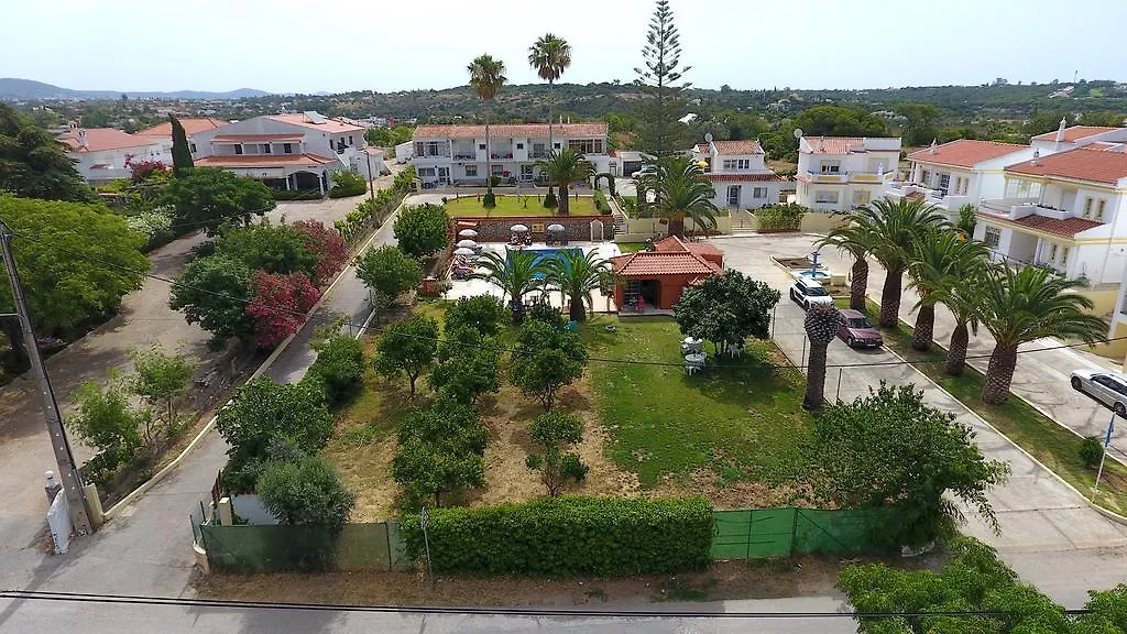 Villa Belinha - Guest House 쿼테이라 2*,